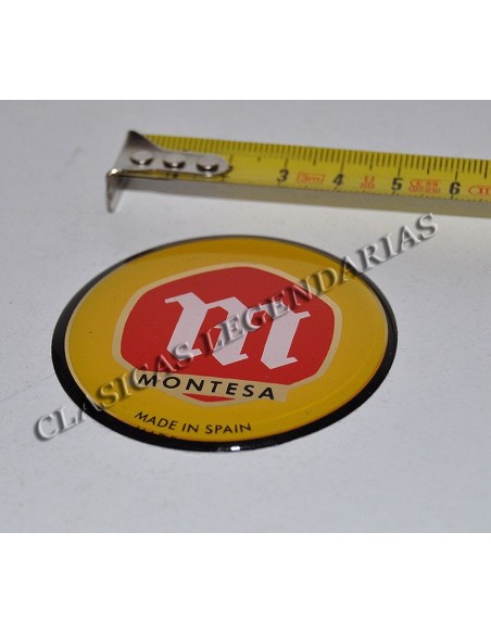 Anagrama deposito logo Montesa gota de resina 54 mm de dia.