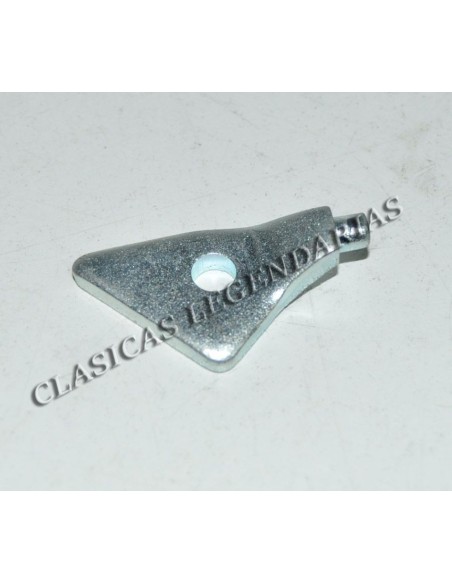 Tope ocultador trinquete cota 242-304-307 Ref 2665104