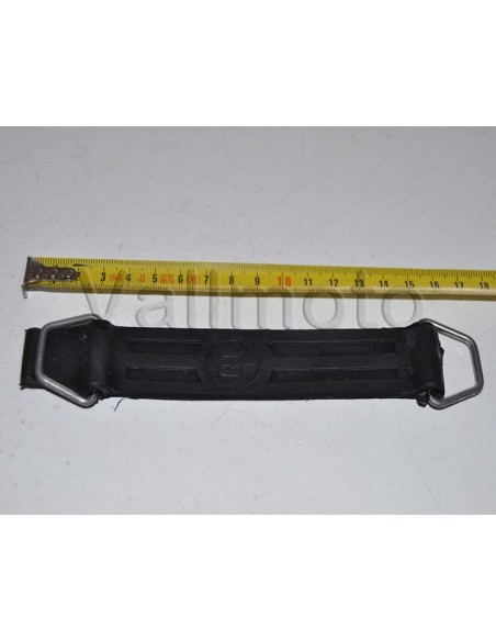 Goma Sujecion deposito cota 348 trail trasera ref. 3420402