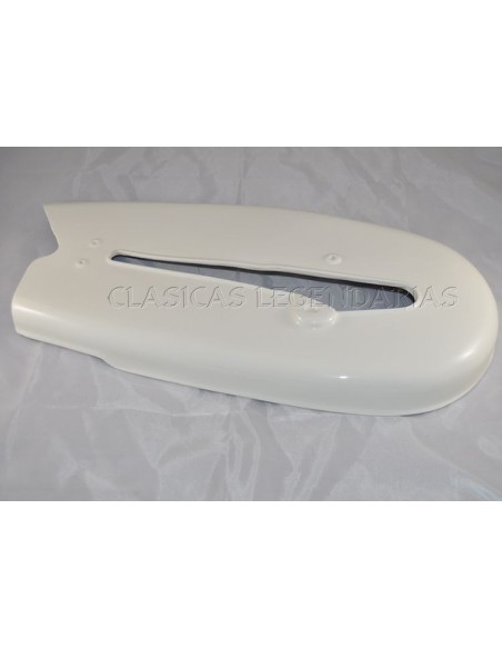 Cubrecadenas Impala Turismo fibra pintado y lacado