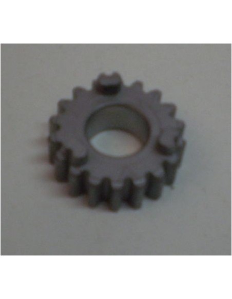 Pinón tercera eje primario 18 D cota 348 Ref 5164055