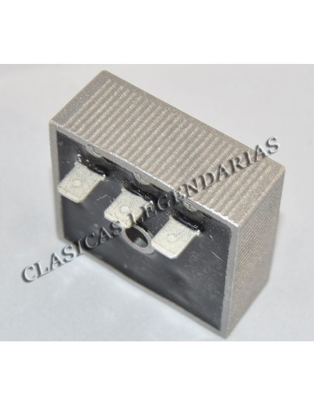 REGULADOR MOTO PLAT 12 V. R470220