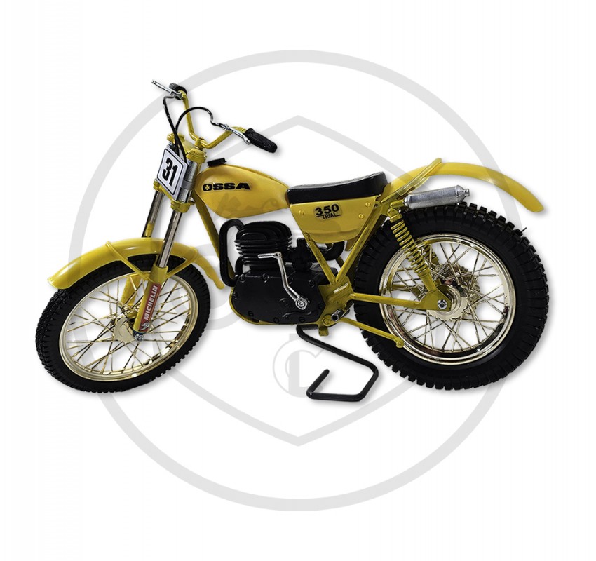 Replica model of the Ossa Trial 350 TR80 motorcycle in yellow, 1:6 scale, ref.11116