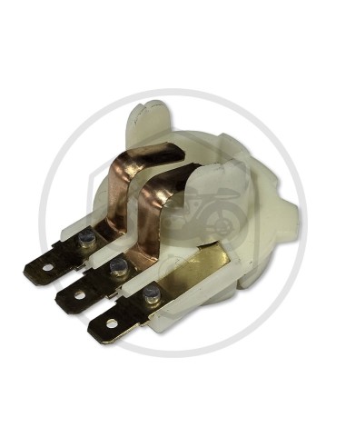 Casquillo portalamparas 3 polos BA20D ref.700101