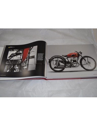 Book, Montesa the art Gallery